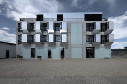 View Facade - Hotel Elferrooms 8072